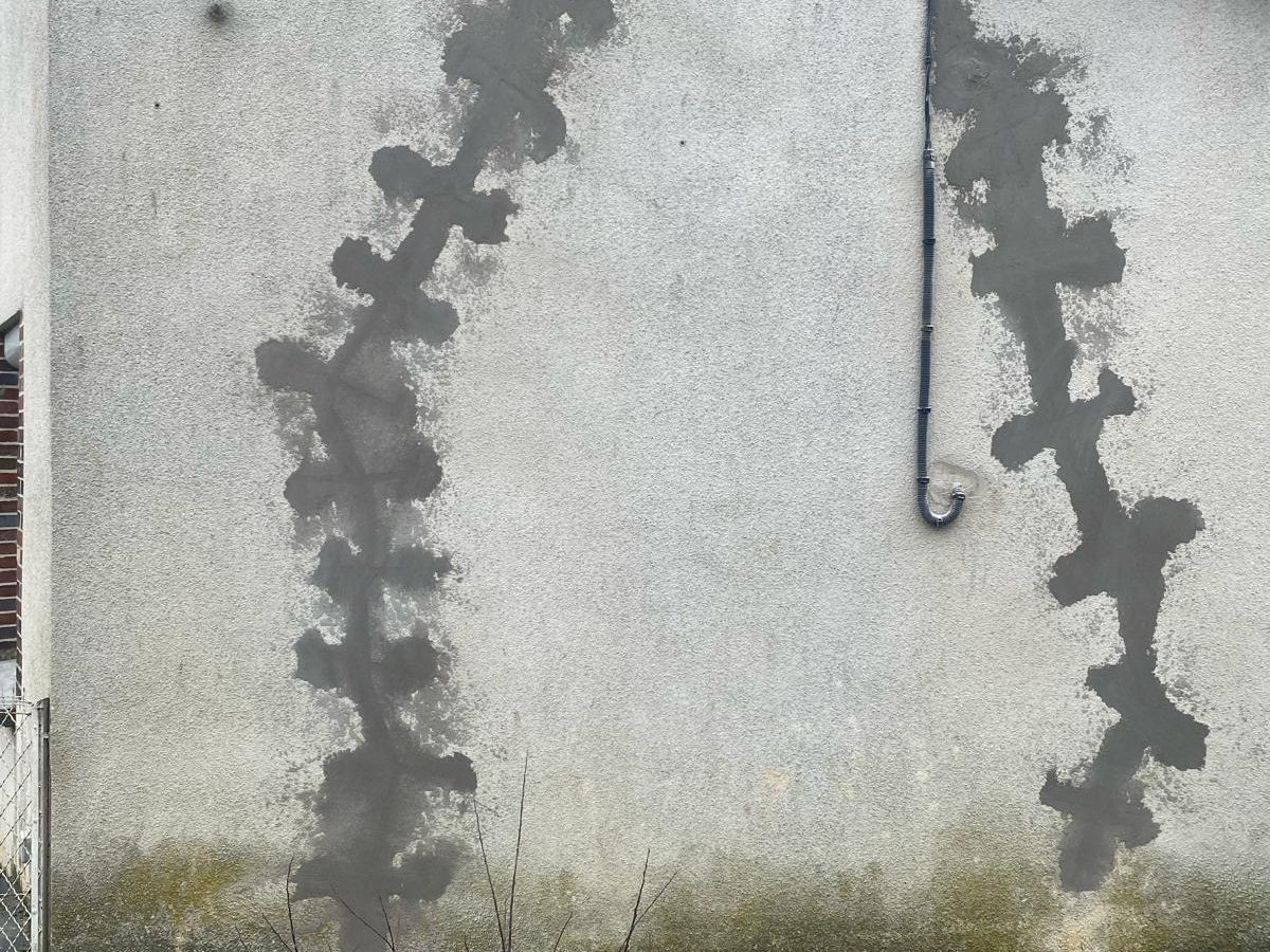 Agrafage de fissures