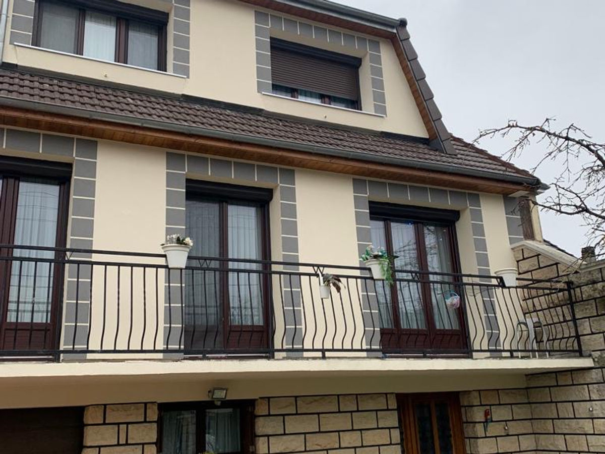 Façade et balcons après reprise
